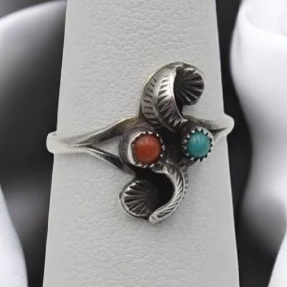 Sterling Silver Ring Turquoise Coral Zuni Look Southwestern Leaf Design - Picture 4 of 5